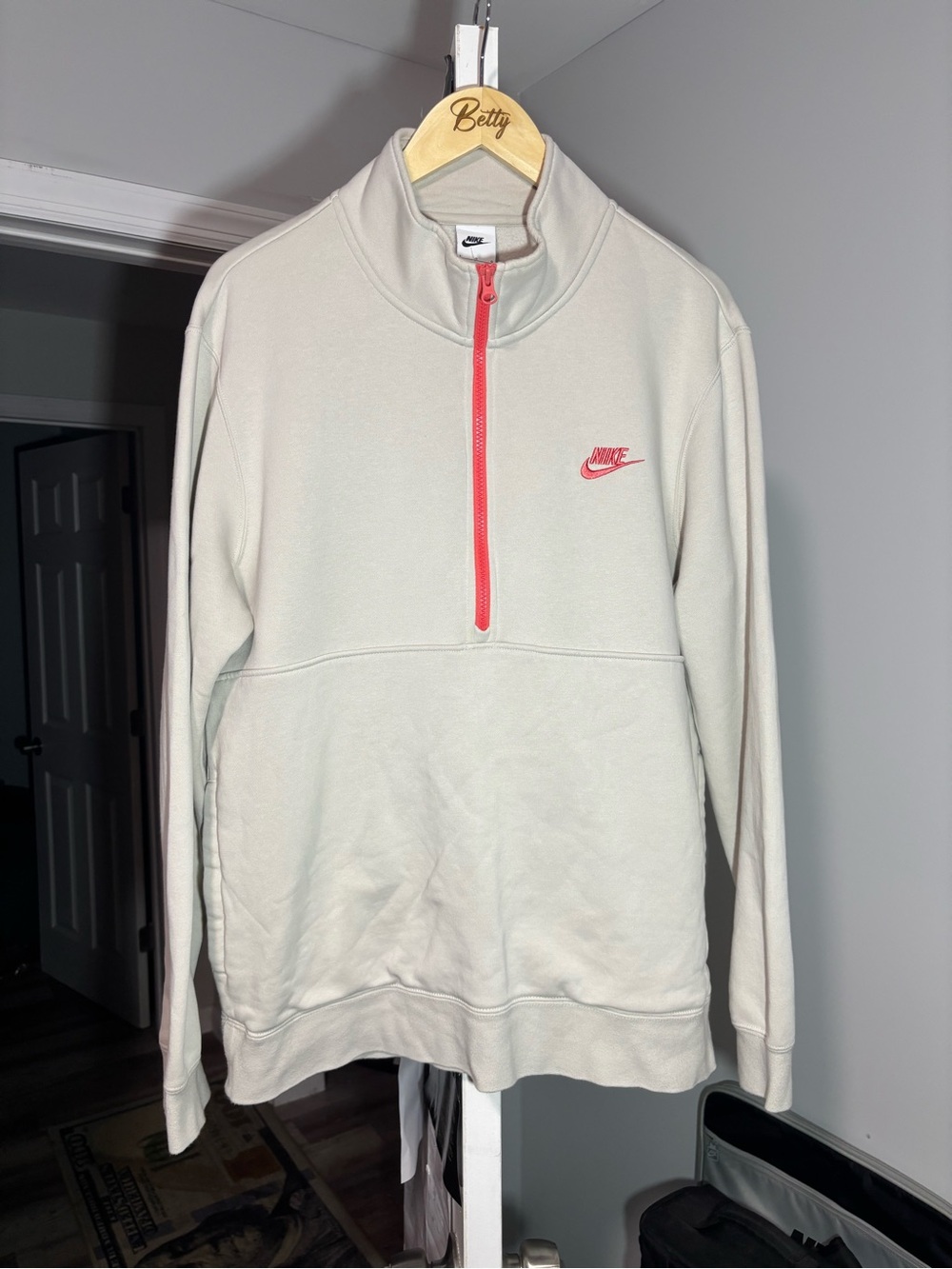 Nike Life Men’s Large Club Half Zip Pullover Cream Beige Heavy Pullover Athletic